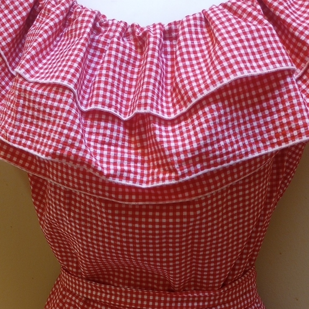 Red Gingham Ruffle Top - Picture 4 of 8